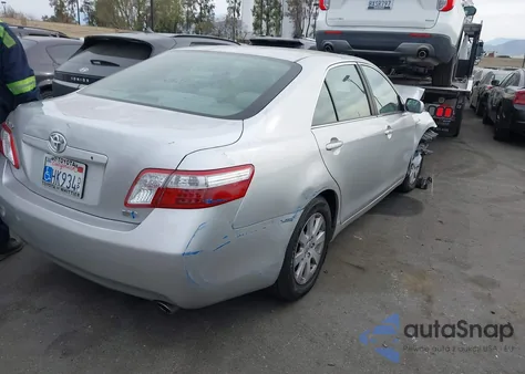 2009 Toyota Camry Hybrid z USA, uszkodzony, nr VIN 4T1BB46K49U110795